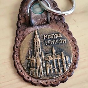 Vintage Matya's Templom Learher Kwychain